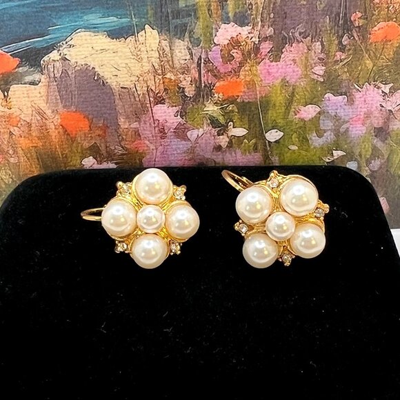 Cluster Pearl Earring Set (2) - Picture 5 of 6